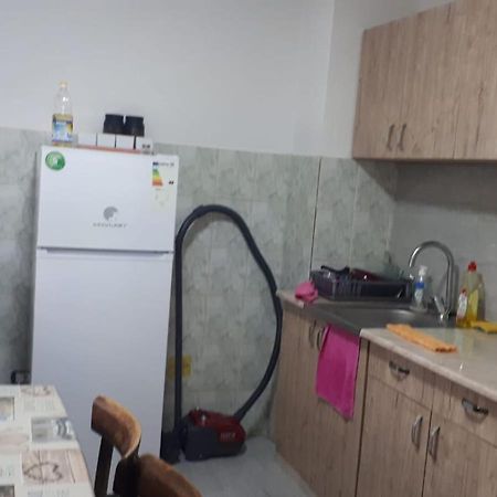 Апартаменты Makedonyada Kiralik Ev Ve Arac Hizmeti Ile Birlikte Скопье Экстерьер фото